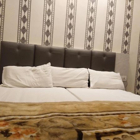 Hotel Gateway Kailash Varanasi Luaran gambar