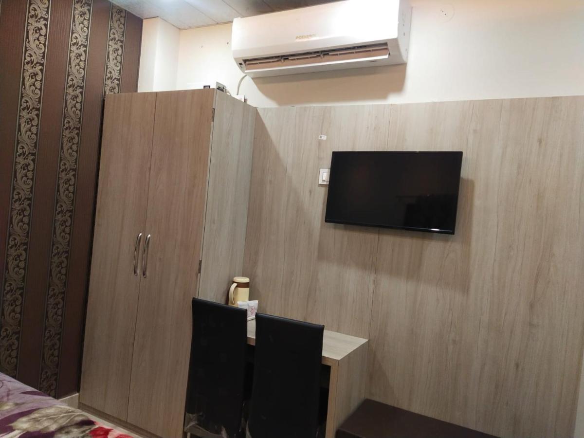 Hotel Gateway Kailash Varanasi Luaran gambar
