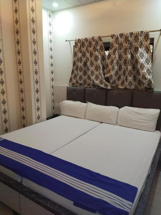 Hotel Gateway Kailash Varanasi Luaran gambar