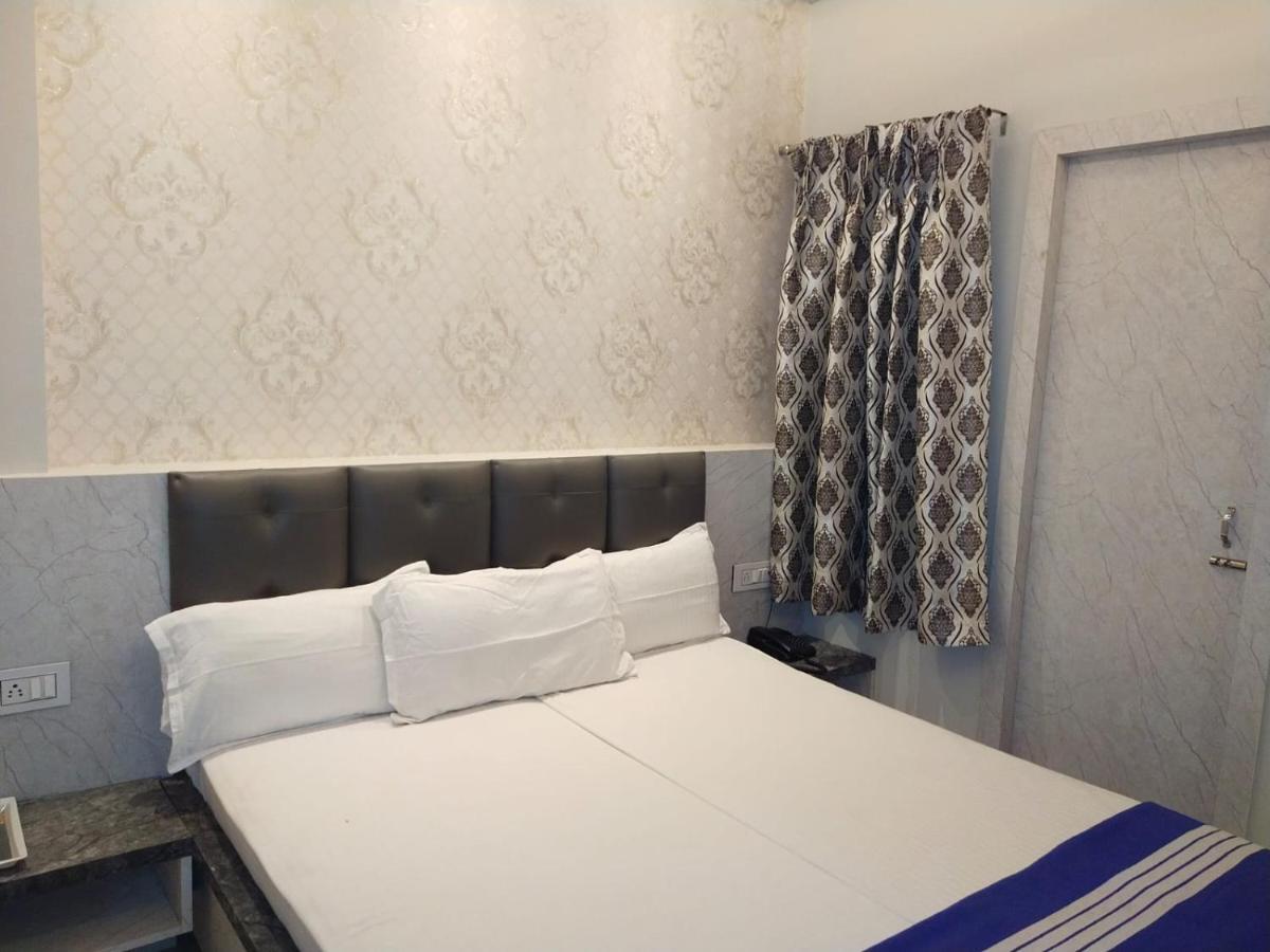 Hotel Gateway Kailash Varanasi Luaran gambar