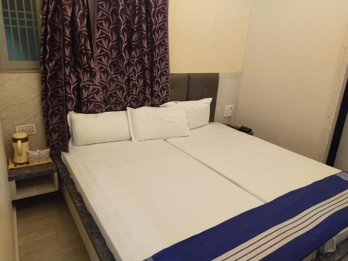 Hotel Gateway Kailash Varanasi Luaran gambar
