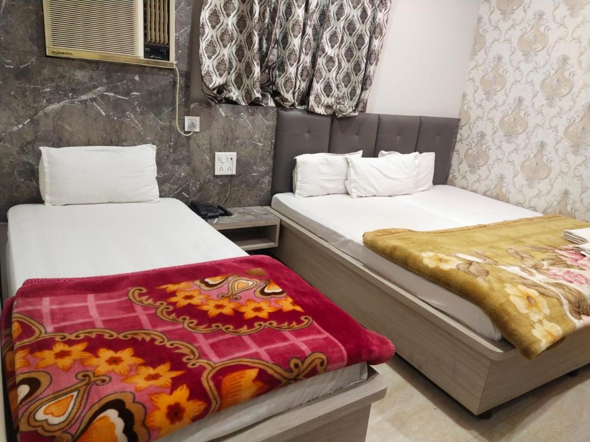 Hotel Gateway Kailash Varanasi Luaran gambar