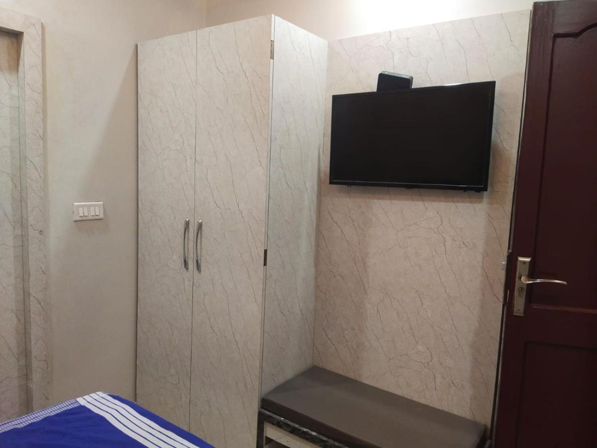 Hotel Gateway Kailash Varanasi Luaran gambar
